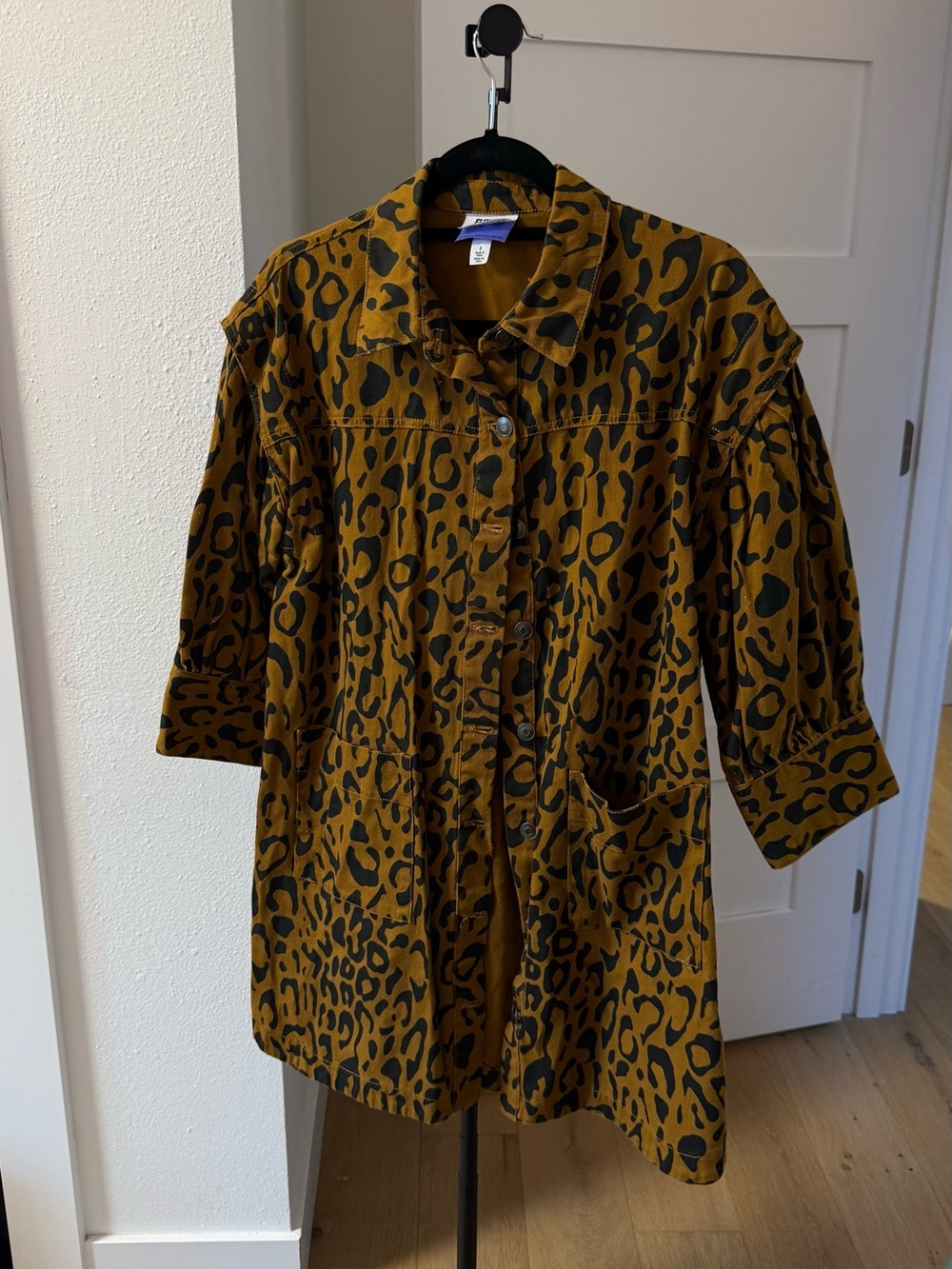 Womens Leopard Print Button-Front Jacket - Mustard/Black